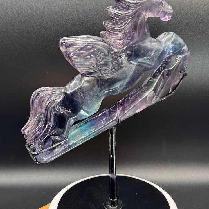 The 7 Directions - Wholesale Spiritual Stone/Crystal - Exquisite Rainbow fluorite Flying horse Pegasus H2084