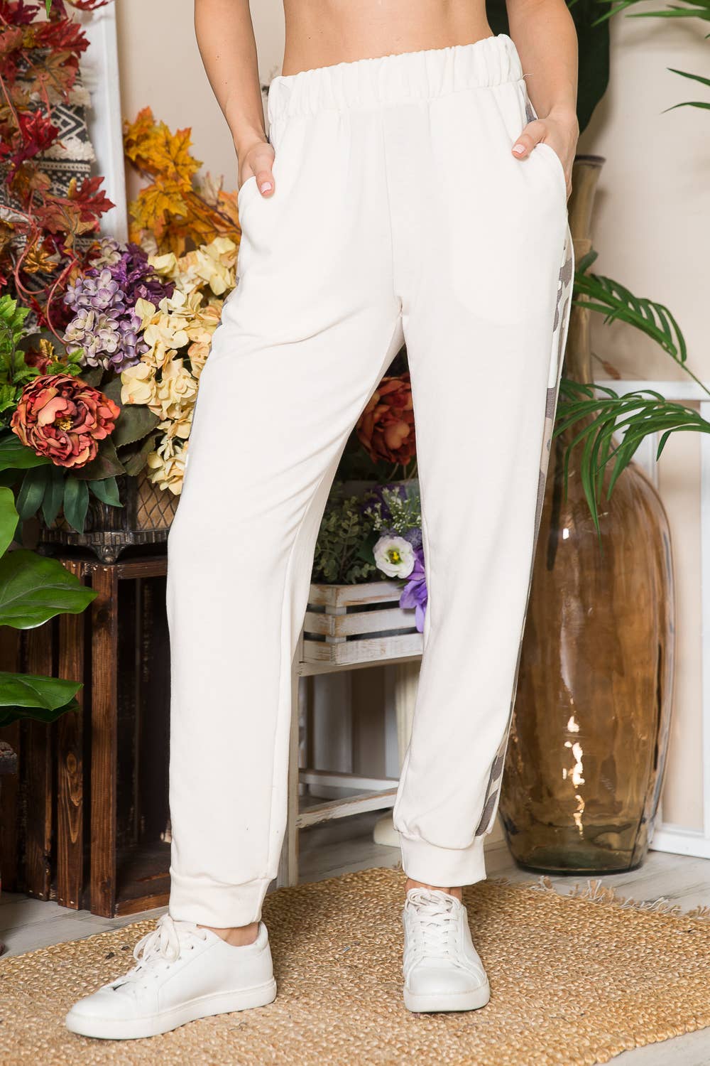 Celeste Clothing - Wholesale Lounge Sweatpants/Joggers - Women's - COZY CAMO JOGGER PANTS -CP43655D11