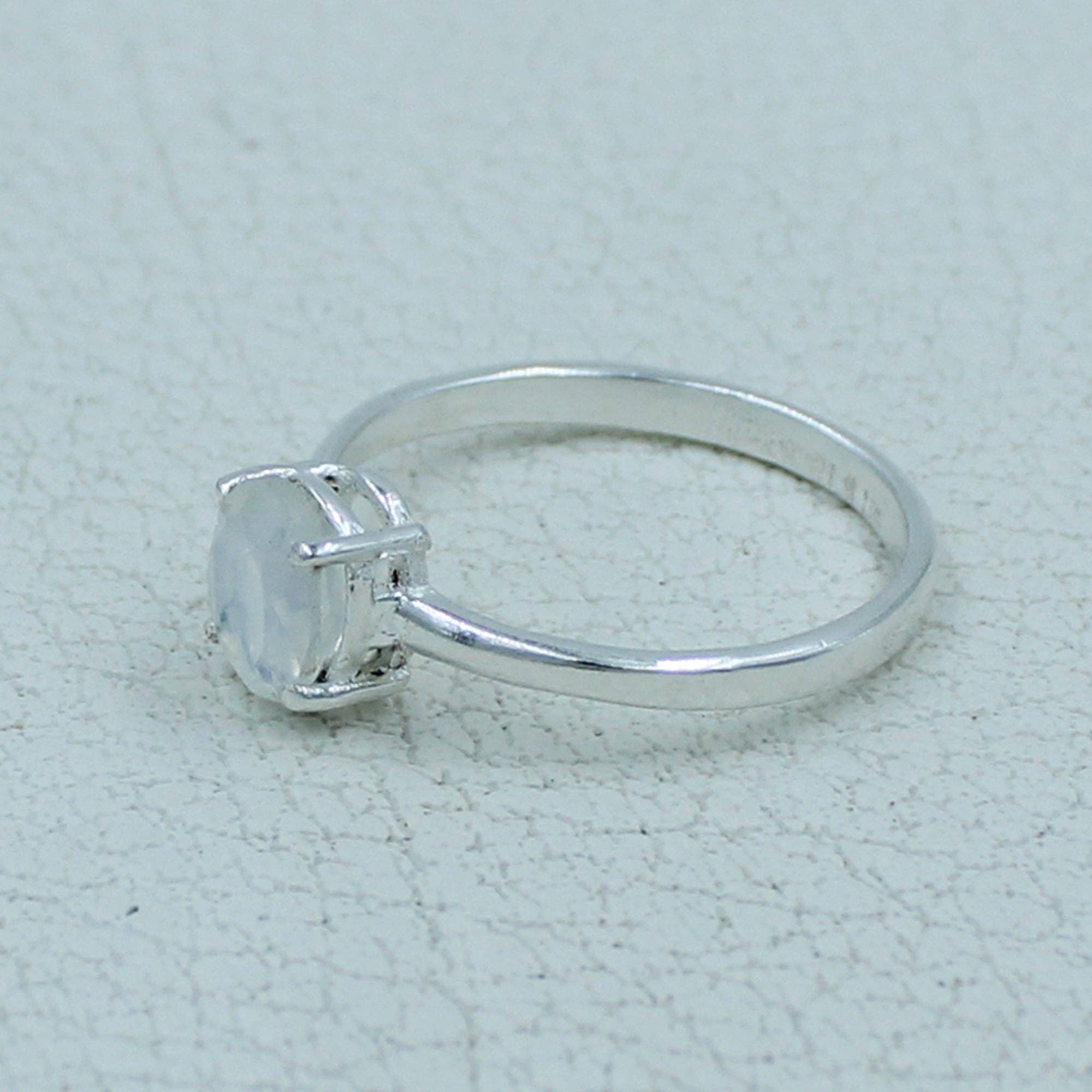 Silvex Jewelry – wholesale Single stone/solitaire ring – Garnet Minimalist Ring 925 Silver Birthstone Gift Jewelry11