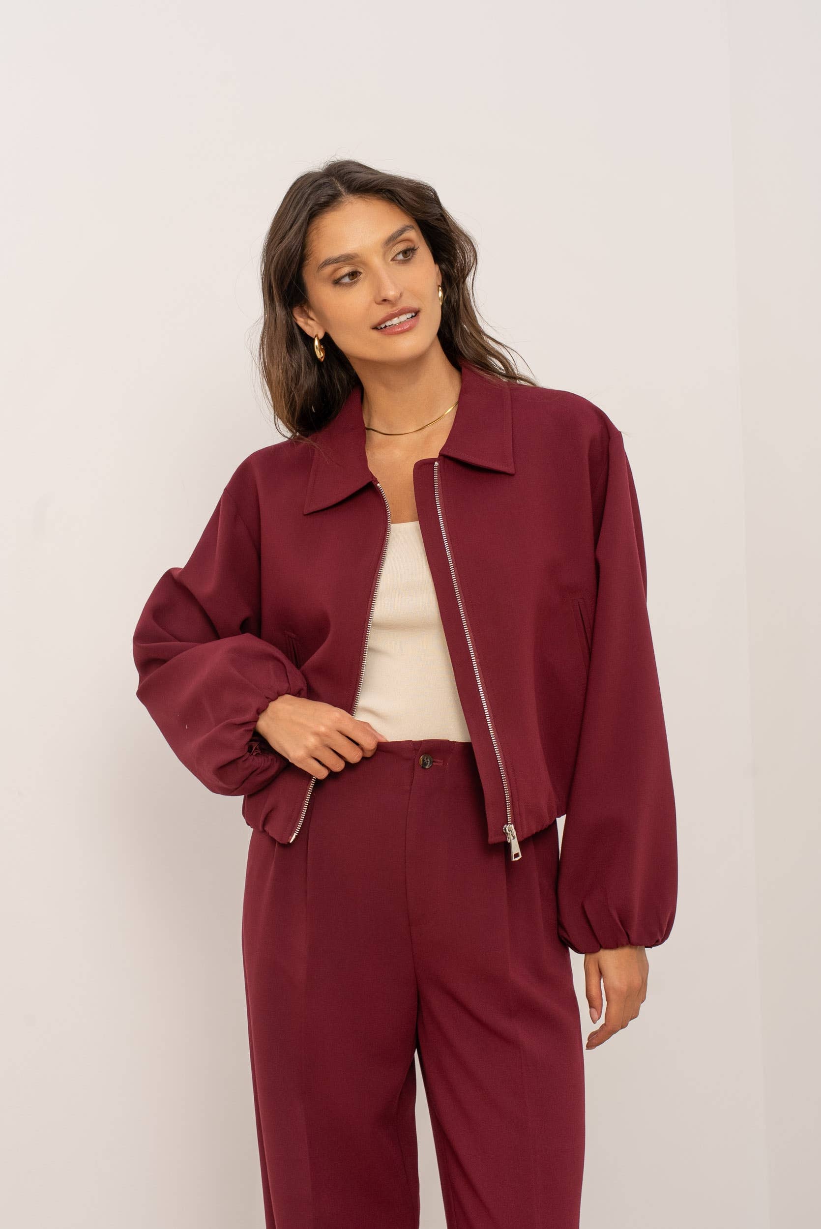 Attentif Paris - Wholesale Bomber Jacket - Women's - [Aura] Short zip-up bomber jacket with shirt collar33