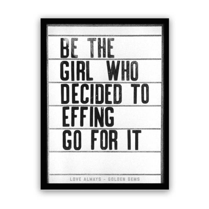 Autocollant Sois la fille pour la vente par Golden Gems