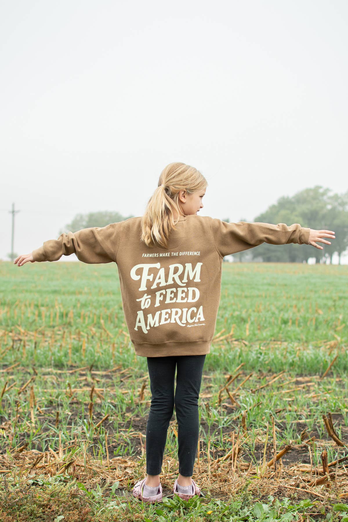 American Farm Company - Wholesale Sweatshirt - Kids - Western 'Farm to Feed America’ Brown Youth Crewneck1