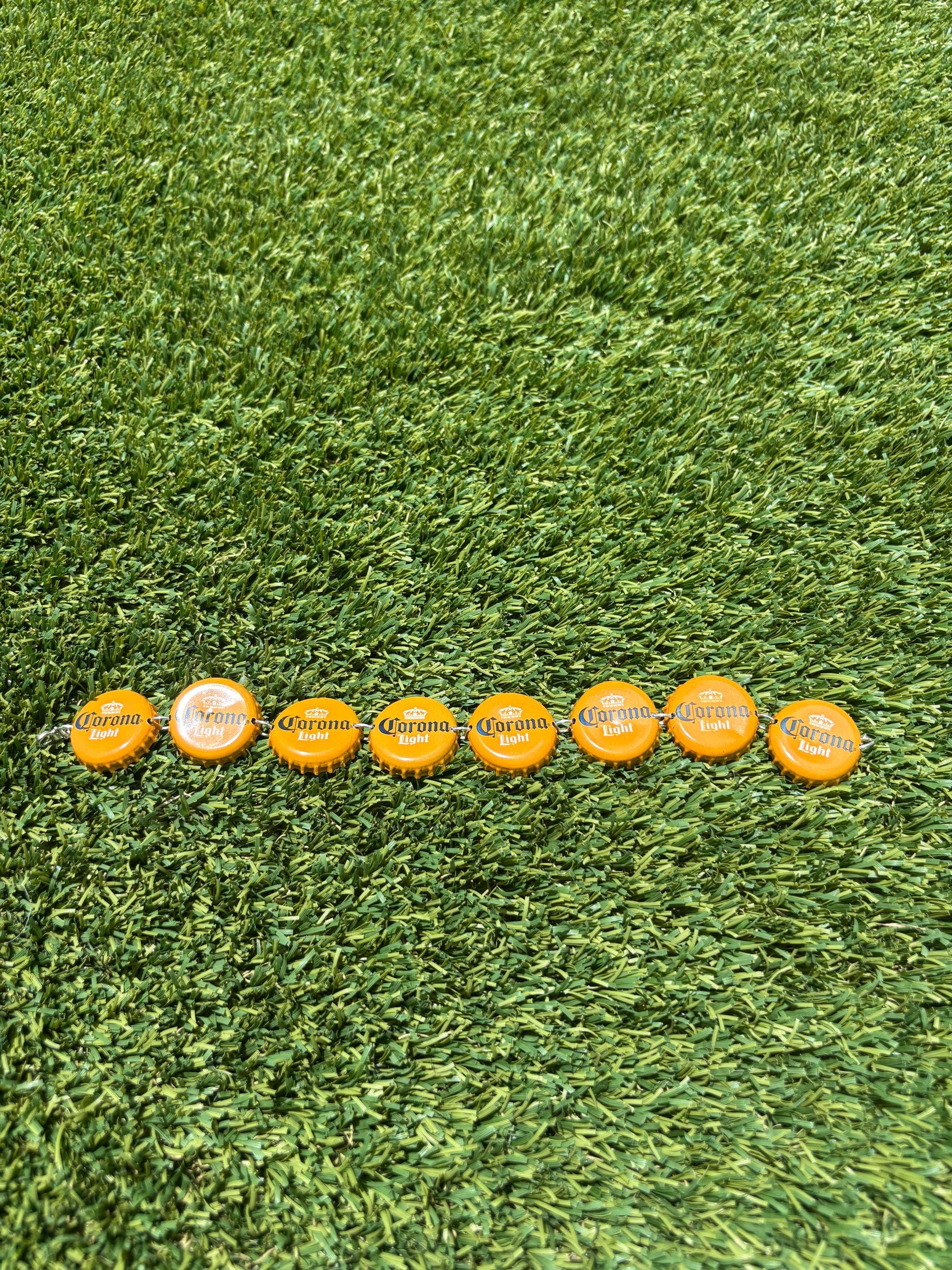 Eric Hill Designs, LLC – Großhandel Hutzubehör – Herren – Trendige Bierflaschen-Top-Hut-Kette8