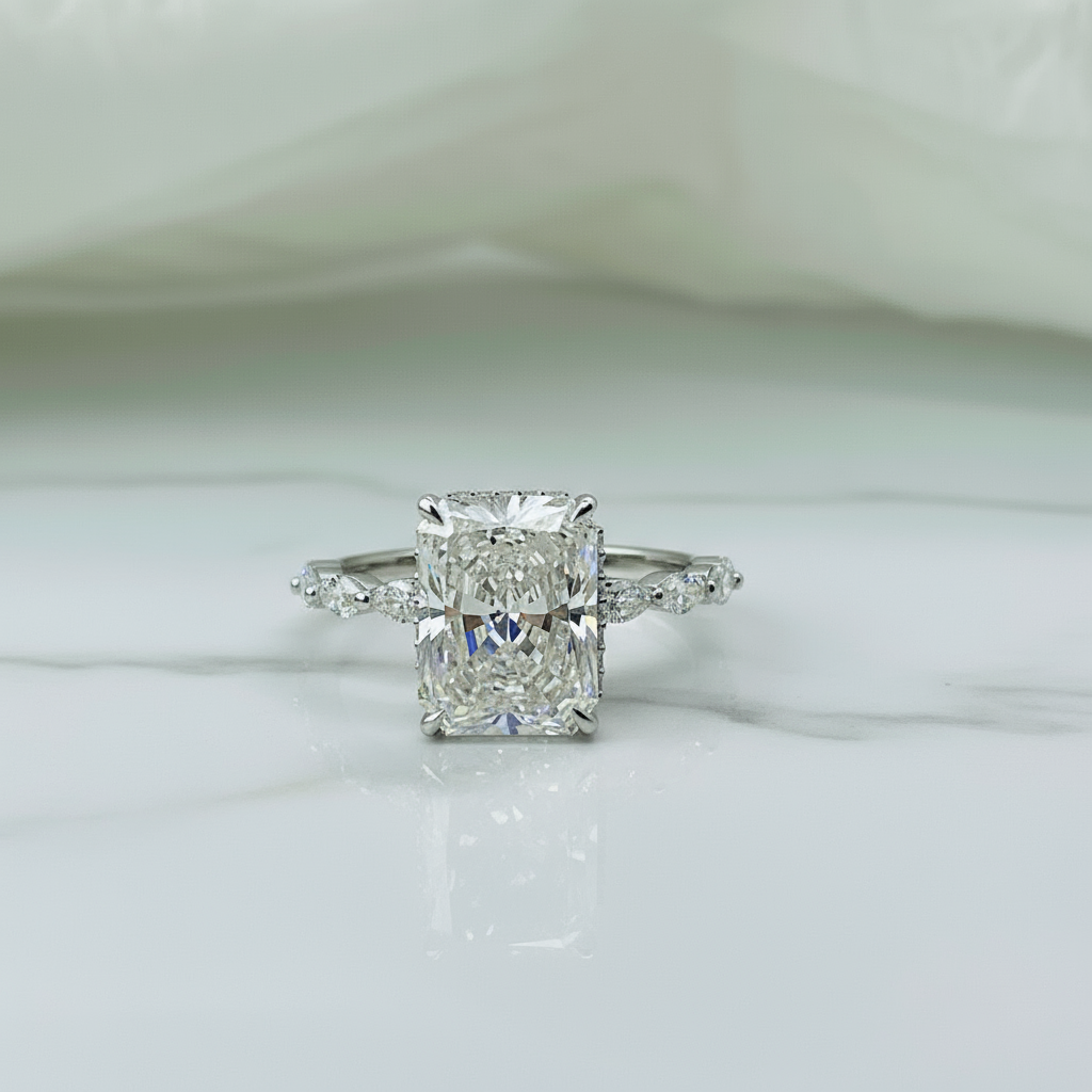 Triple C Diamonds - Vente Bagues de fiançailles - Bague de fiançailles en diamant avec bande marquise cachée halo radiant élégant en or massif 14K de 2 à 4 carats5