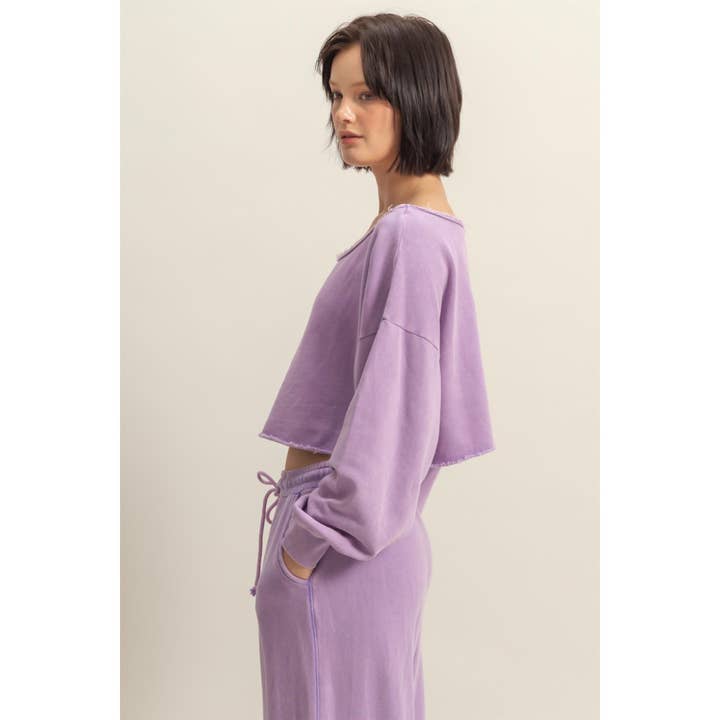 Double Zero - Wholesale Sweatshirt – Women's - Frayed Detail Long Sleeve Crop Top8