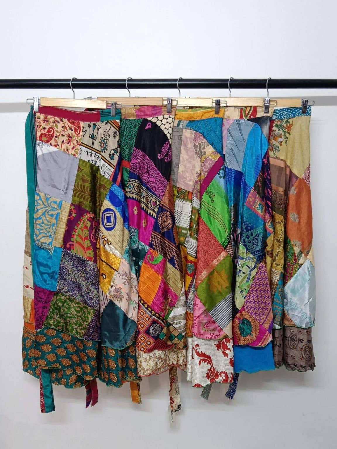 Wevez - Wholesale Rok - Dames - Dames Multi Patchwork Lange Sari Wikkel Strandrok Mix Partij1