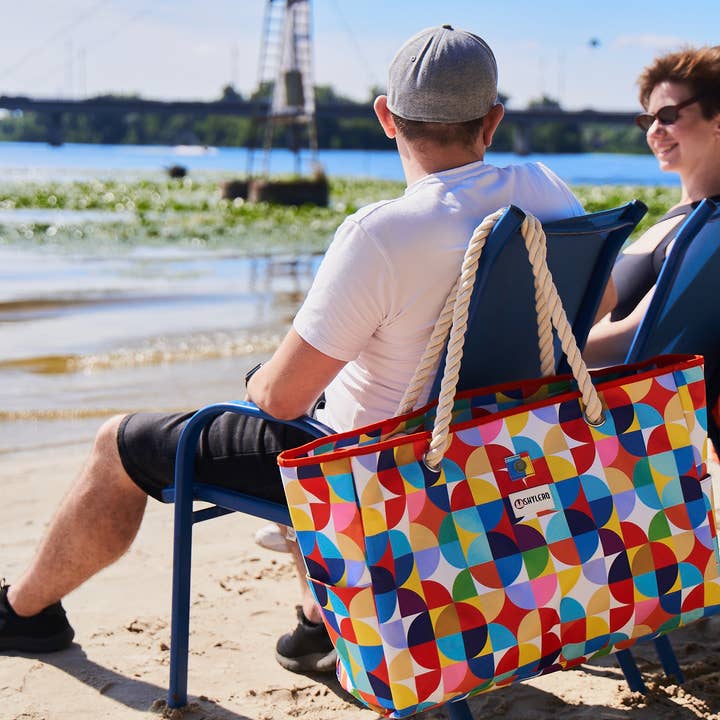 Beach Bag XXL | Waterproof (IP64) | Clownfish for wholesale on Faire9