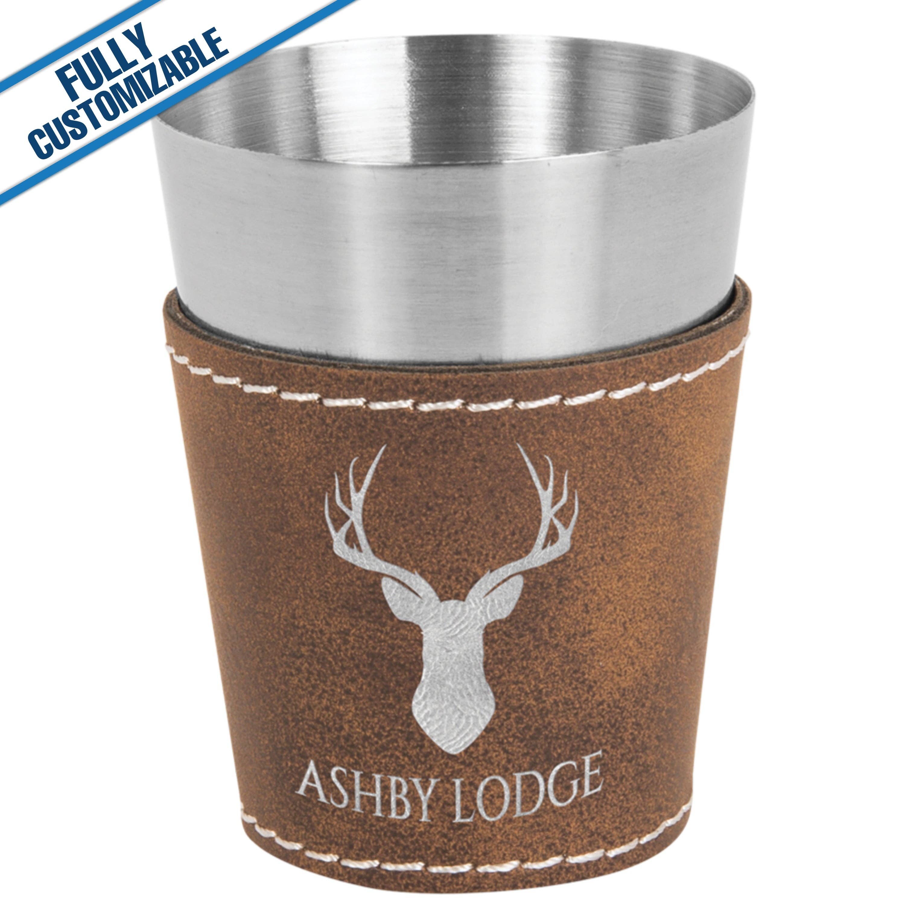 GiftWorksPlus - Vente Verre à shooter - 2 oz. Verre à liqueur en similicuir gravé - Entièrement personnalisable6