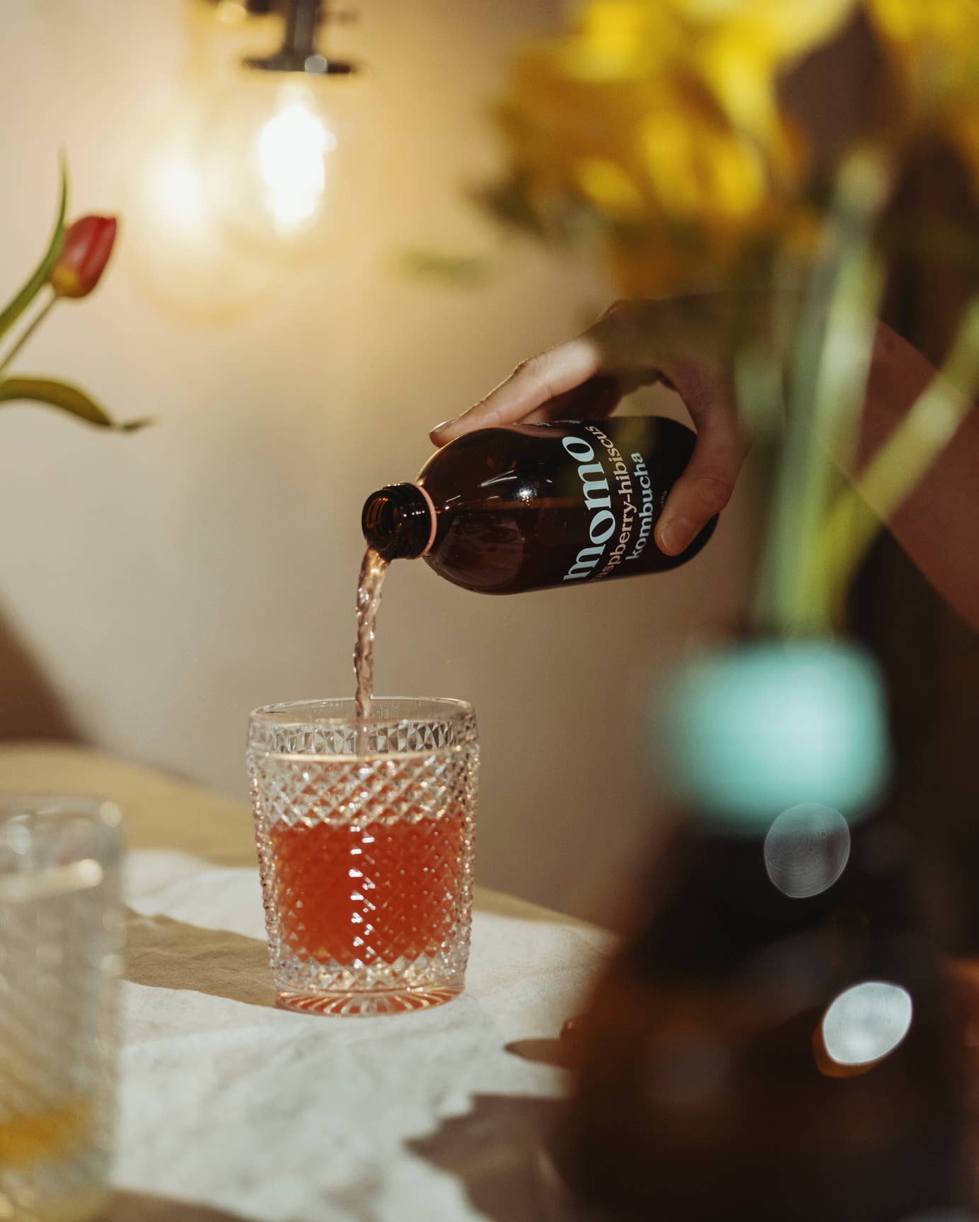 Momo Kombucha – wholesale Kombucha – Organic Raspberry-Hibiscus Kombucha (12 x 330ml bottles)3