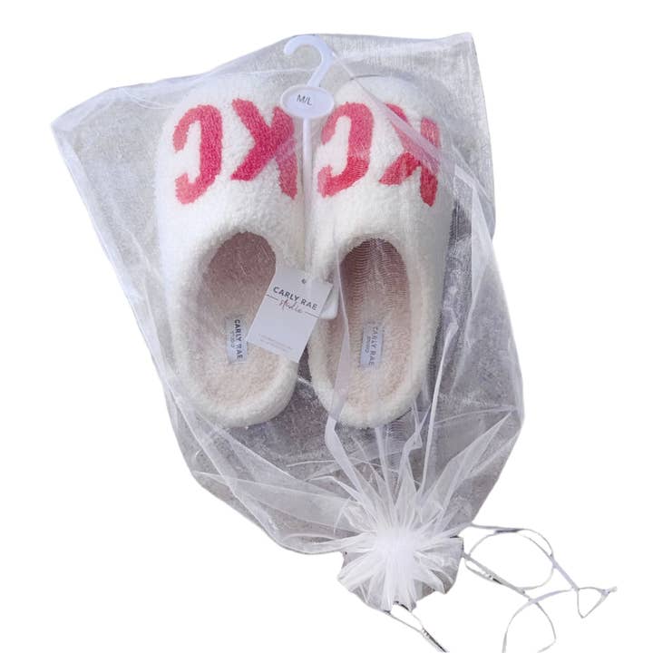 Carly Rae Studio - Wholesale Slippers - Women's - Slippers - Red KC2