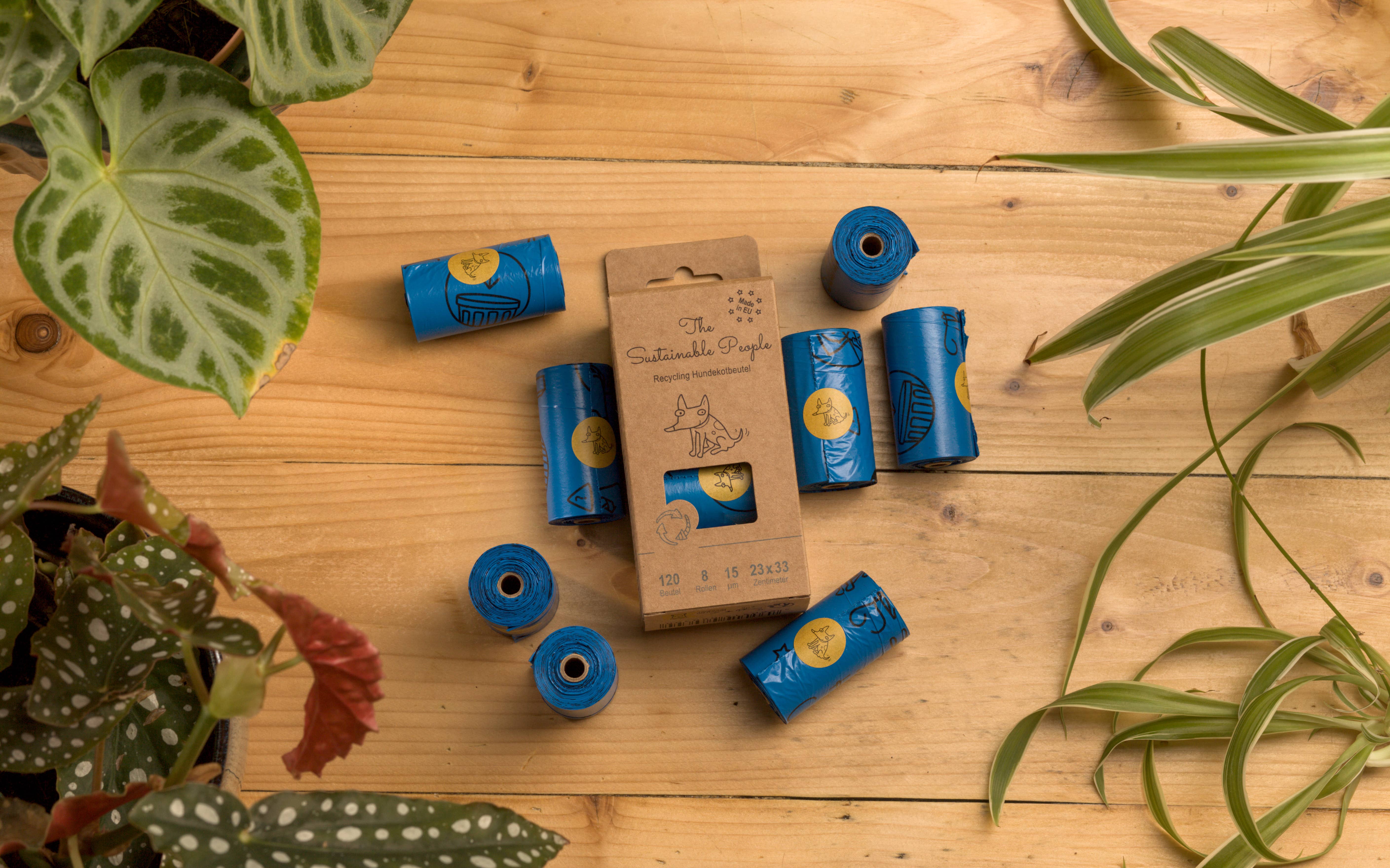 The Sustainable People - Wholesale Pet Poop Bag - Recycled Poop Bags, Made in EU, Blue Angel certified2