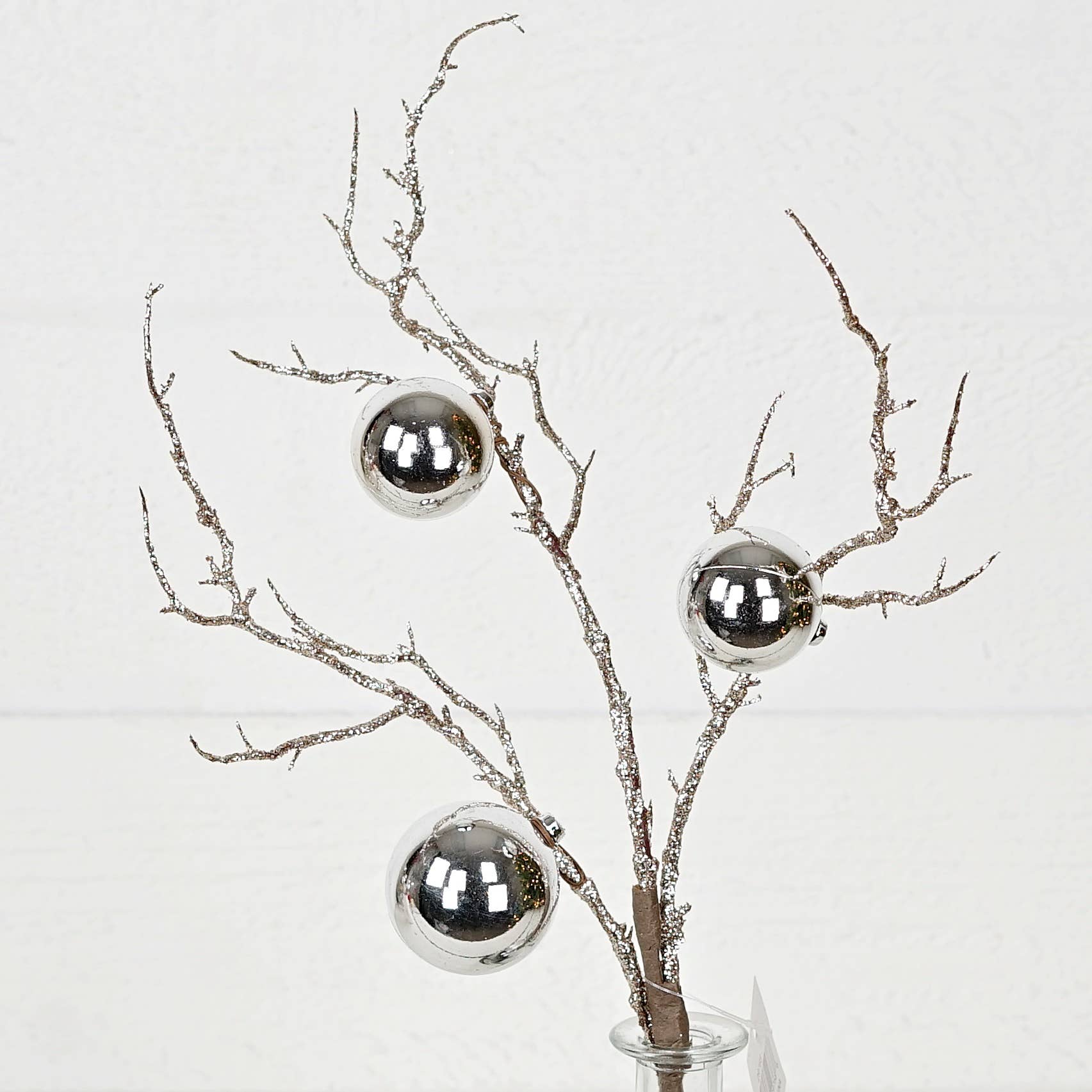 Holiday Depot Inc. - Wholesale Christmas Decoration - 29768- 20in Glitter Twig Pick with Balls-Silver3