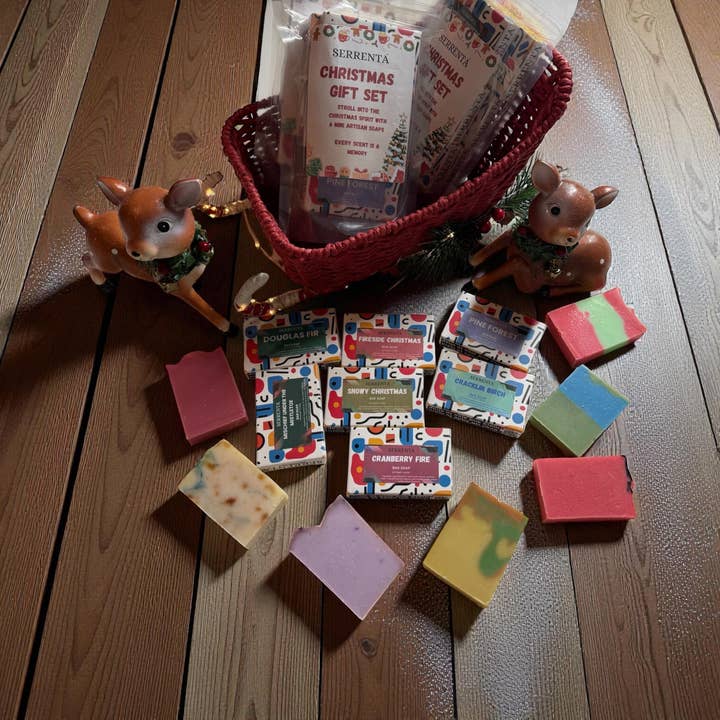 Coffret Cadeau de Mini Savons de Noël pour la vente par Serrenta