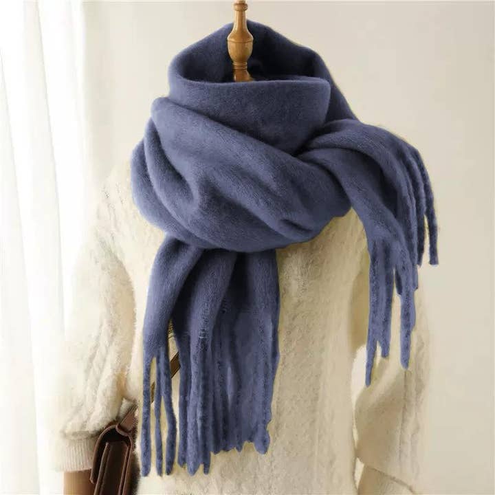 LINETA - Wholesale Scarf - Women's - HH-209 Solid scarf with large fringe14