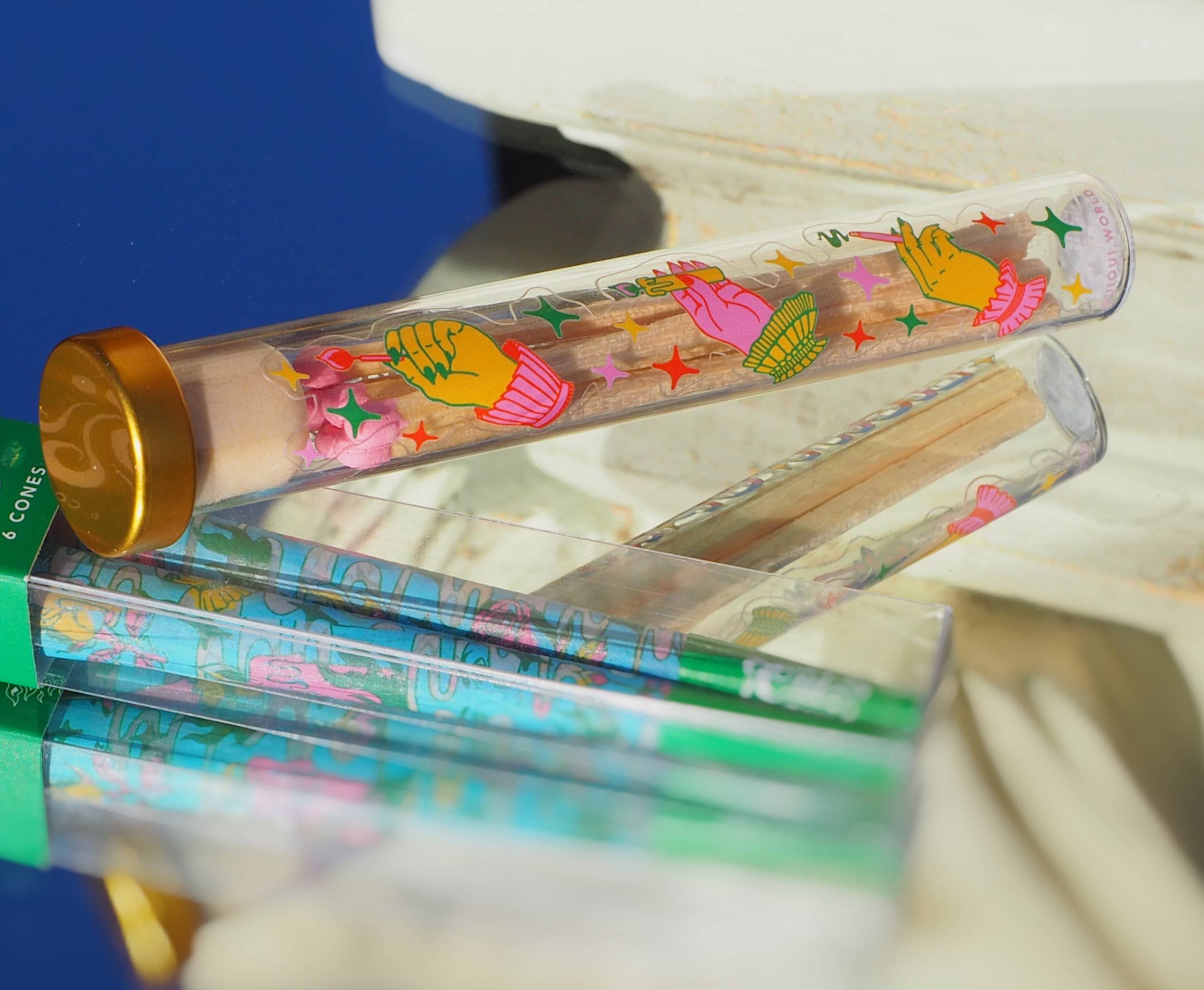 Oui Oui - Wholesale Humidor/Cigar Accessory - Champagne Match Tube3