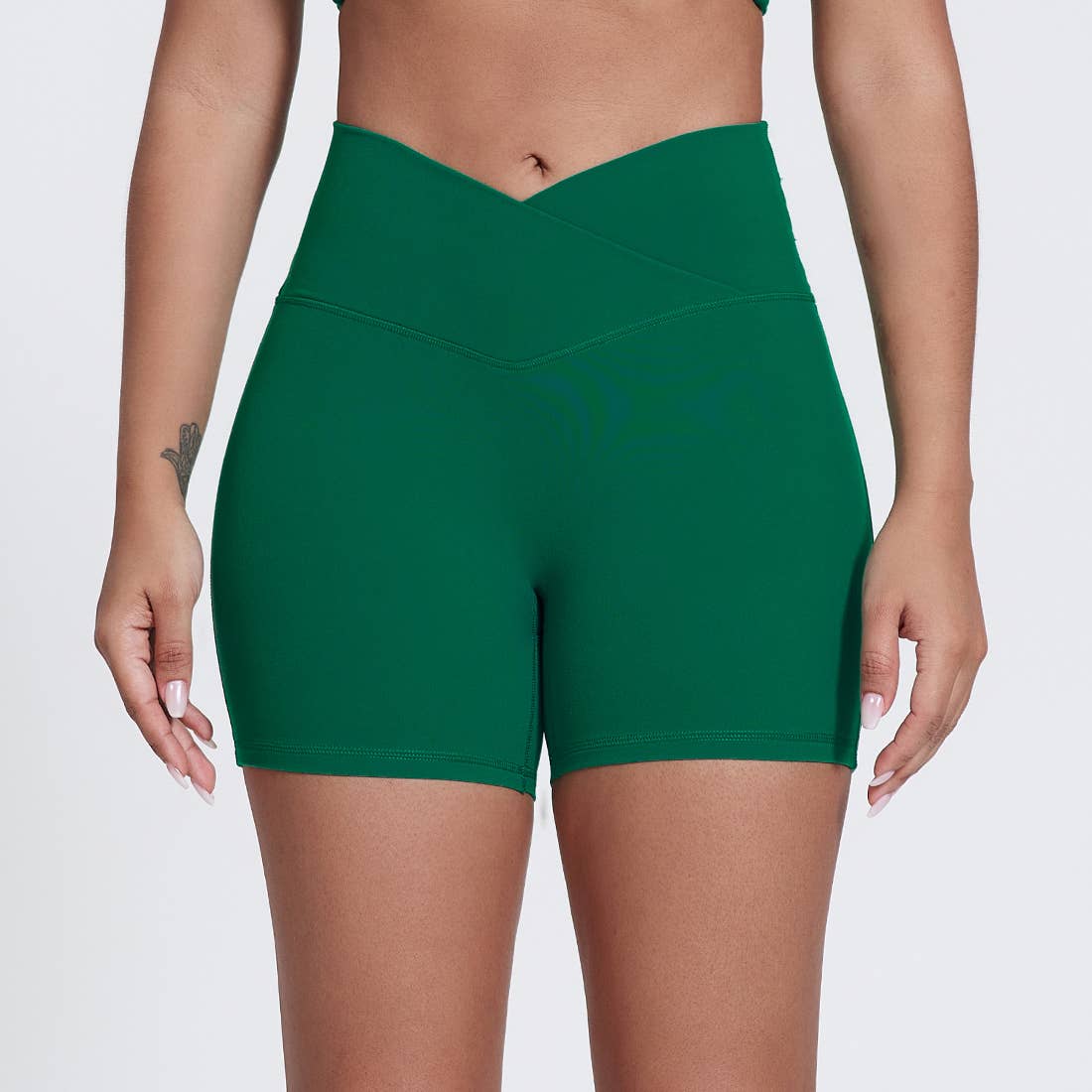 Sodalemon – Großhandel Sport-Shorts – Damen – Damen V-Cross Po-liftende Sport-Yoga-Shorts23