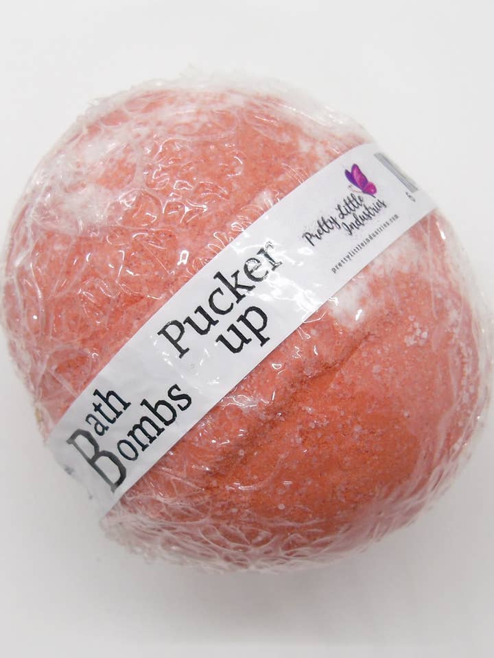 Pucker Up Bath Bomb for wholesale by Pretty Little Industries Ltd