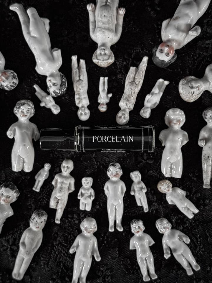 Porcelain (vanilla & walnut ) for wholesale by Seance