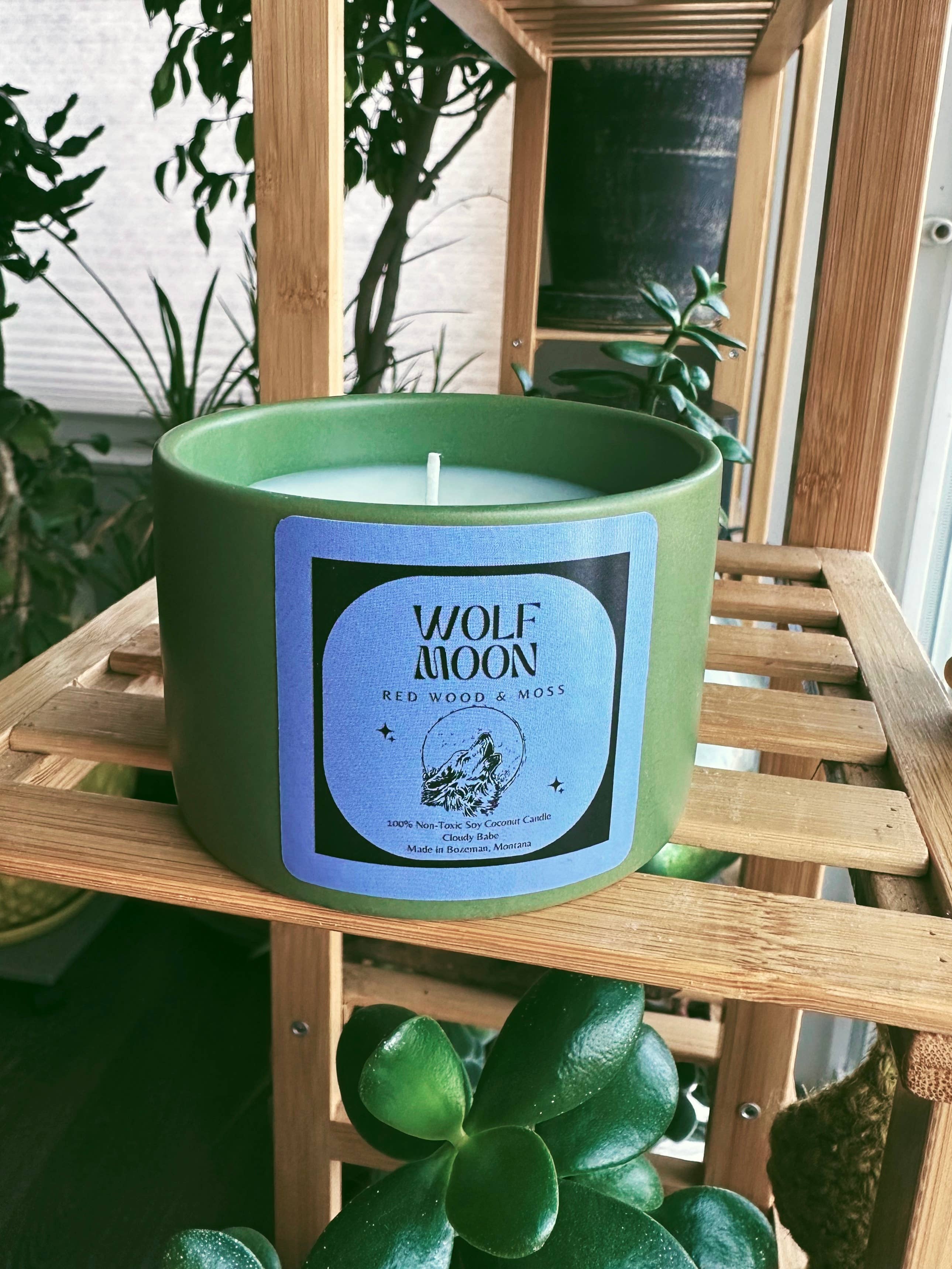 Cloudy Babe - Wholesale Jar/Filled Candle - Wolf Moon Candle Red Wood & Moss0