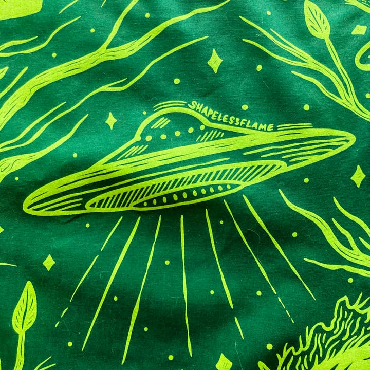 Shapelessflame - Wholesale Bandana - Unisex - Cryptid + Alien Bandana Altar Tarot Cloth Bright Green Scree