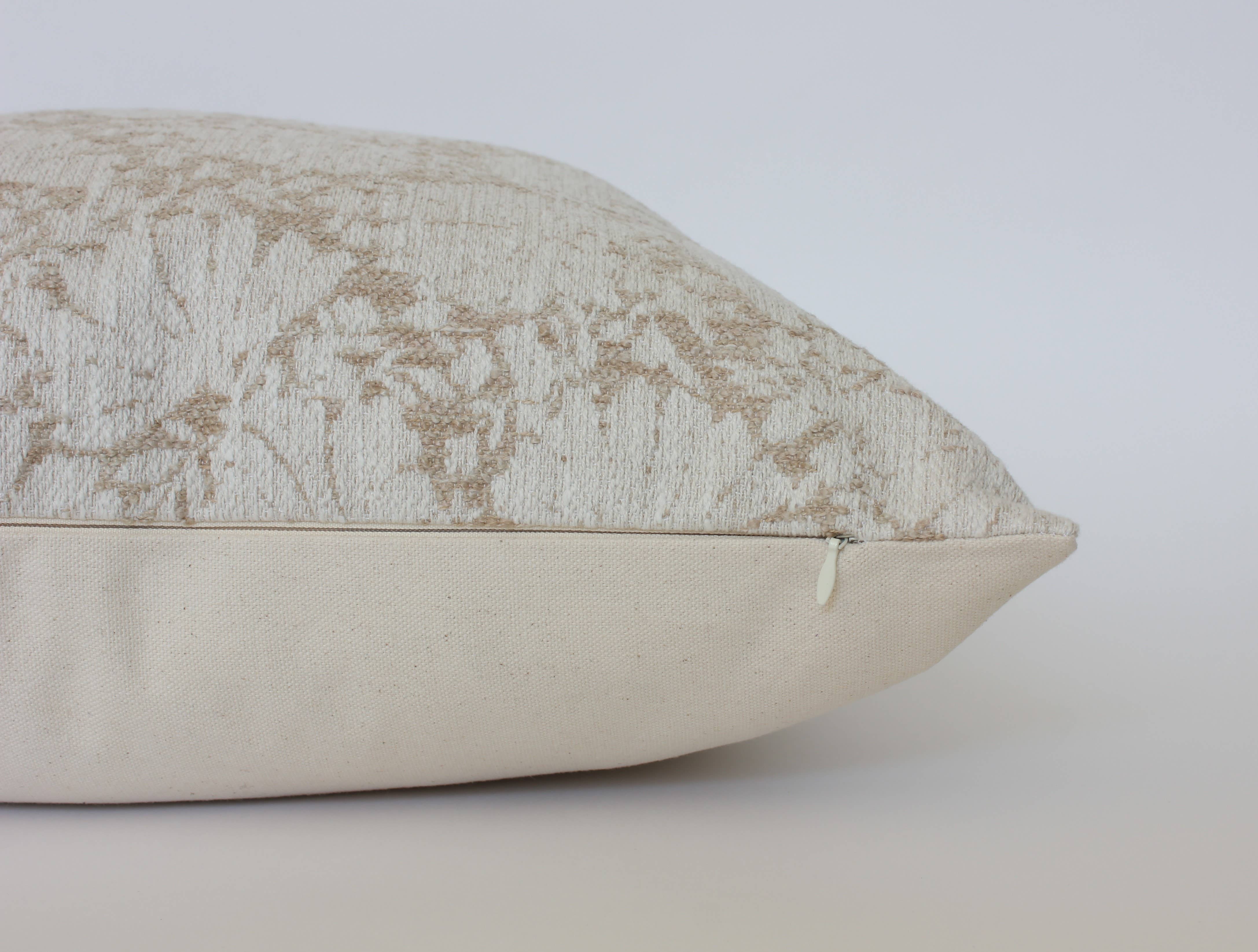 Textileish - Wholesale Throw Pillow Cover - Cream Floral Lumbar Pillow Cover, Ivory Pillow | Evielle 9