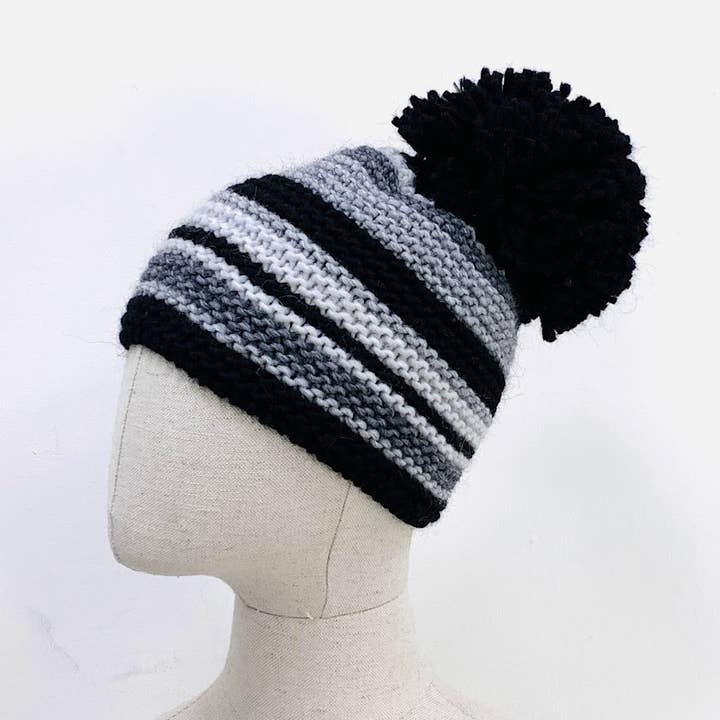 MILANO AMOUR - Wholesale Beanie - Women's - WINTER HAT CAPPELLO STRIPES LANA PON-PON9