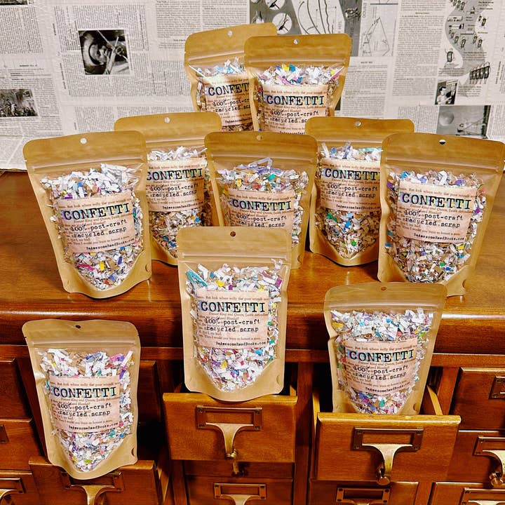 Carpe Librum - Wholesale Confetti - Book Confetti1