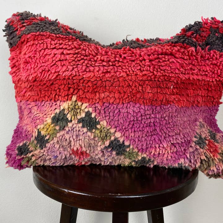 Eclectic Collective – wholesale Prydnadskuddfodral – Marockansk kuddfodral av mattmaterial6