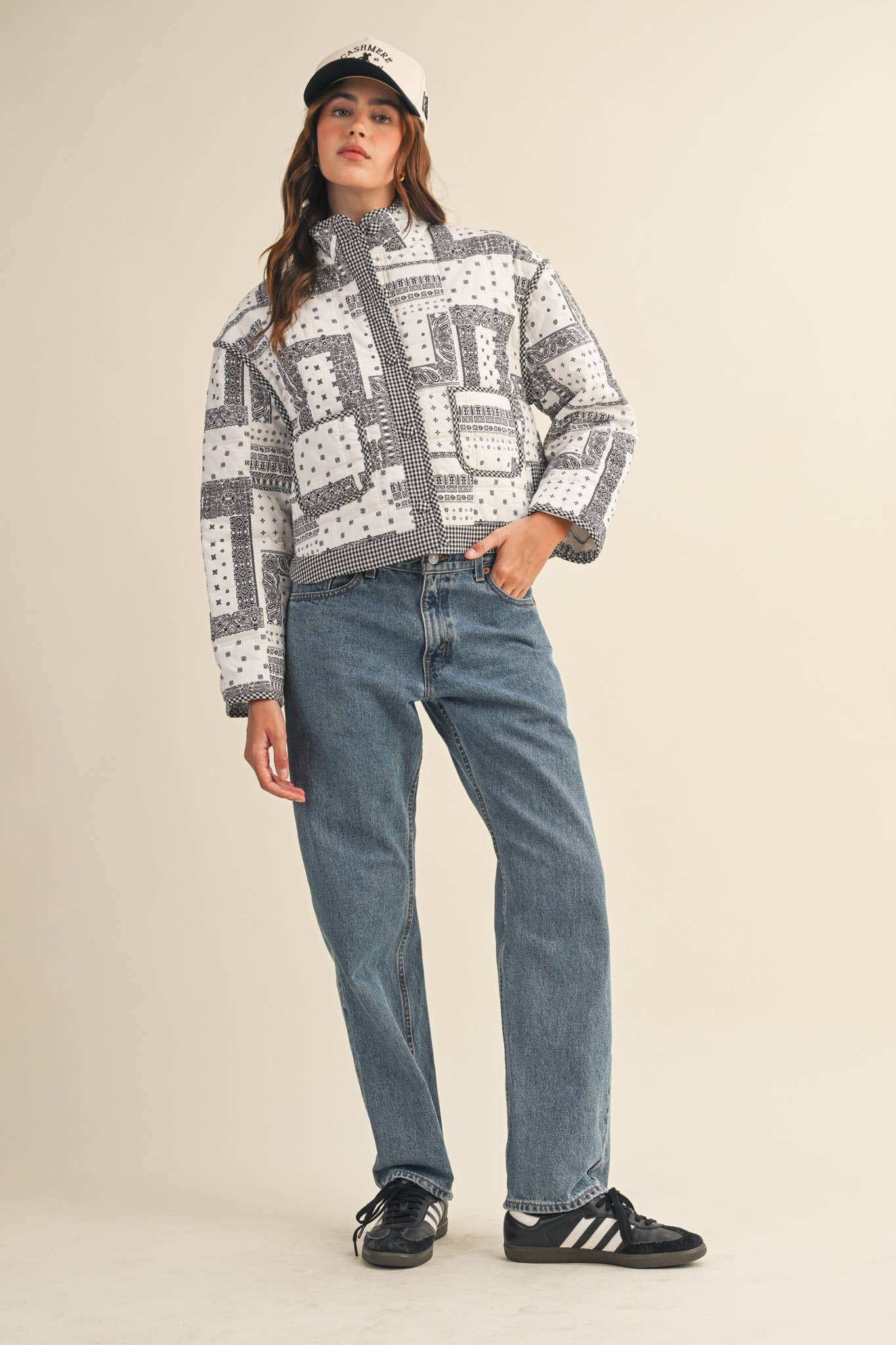 &MERCI - Wholesale Jacket - Women's - BANDANA PATCHWORK QUILTED JACKET MJK417512