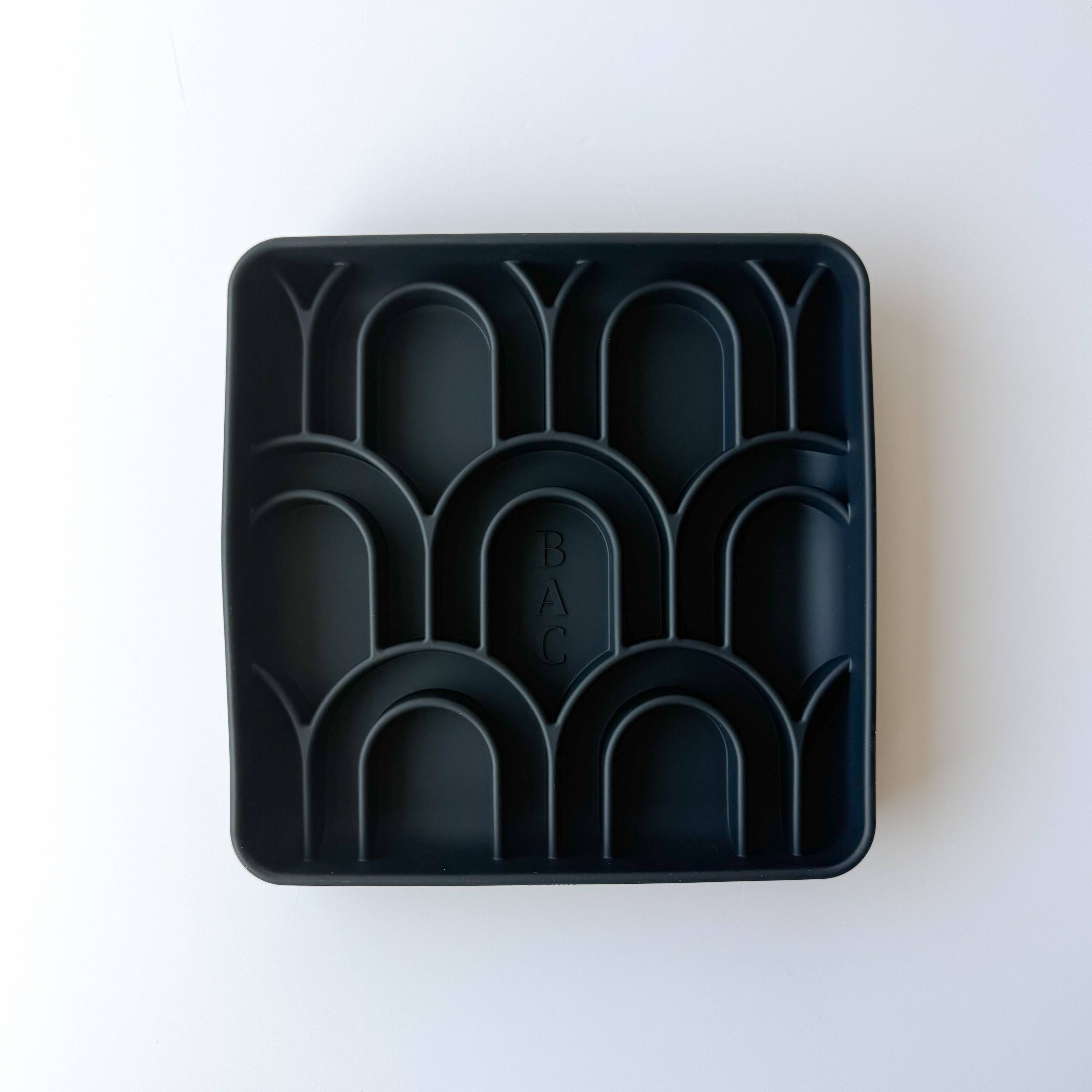 Brewin Aussie Co - Wholesale Pet Bowl - Cat/Dog - Arco Slow Feeder5