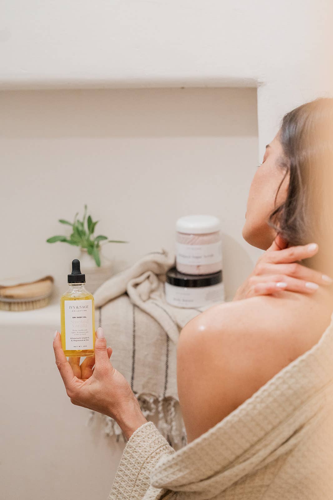 Ivy & Sage Collection - Wholesale Bad/lichaamsolie - Droge Lichaamsolie – Gerookte Vanille - Valentijnsdag Favoriet2