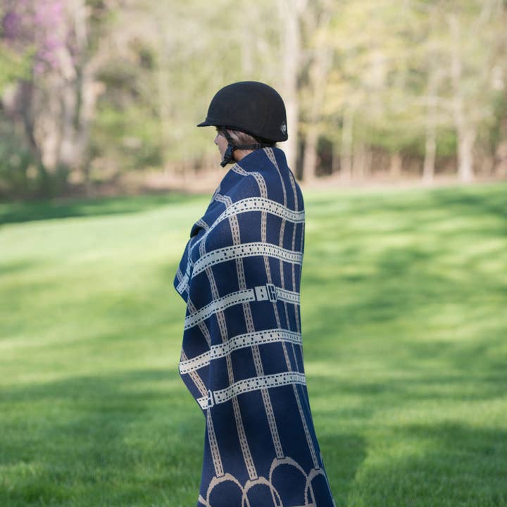 In2Green - Wholesale Throw Blanket - Equestrian Stirrup Throw Blanket