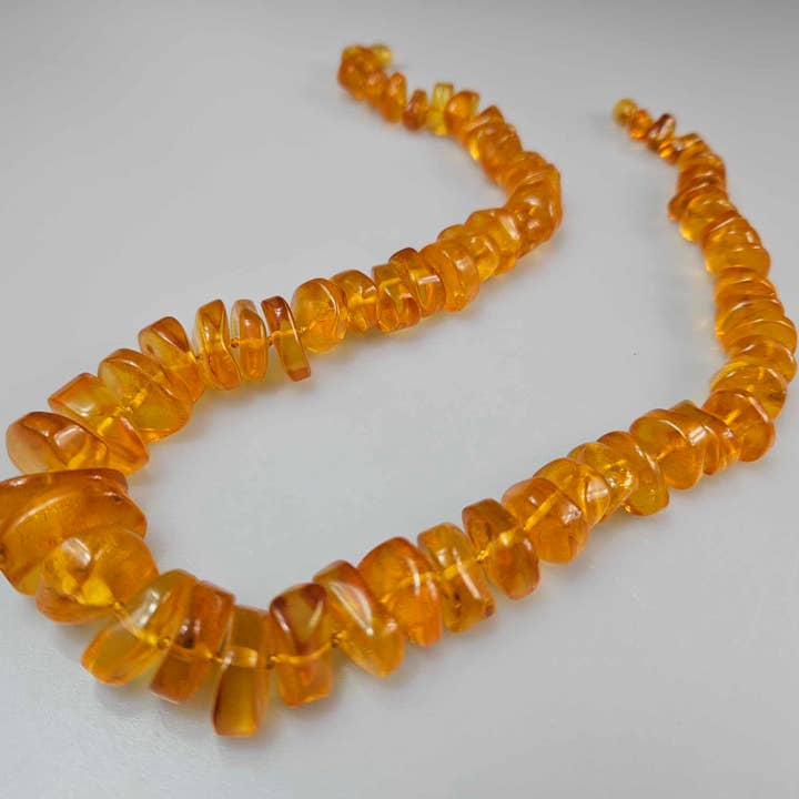 Collier en ambre, collier en pierres précieuses de la Baltique, véritable cristal pour la vente par AmberLithuania