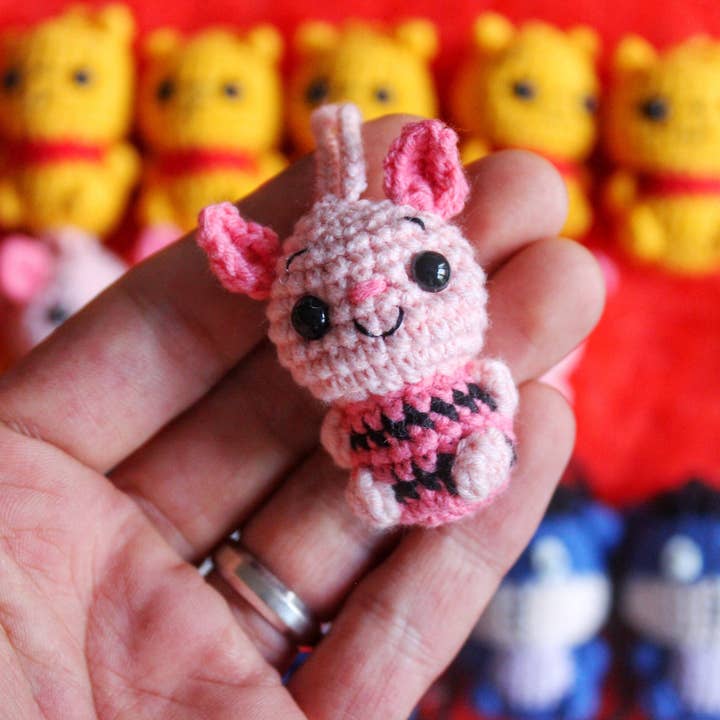 Anh2 LTD - Wholesale Car Decorative Charm - Women's - Crochet Winnie the Pooh Car Mirror Hanging, Cute Car Decor