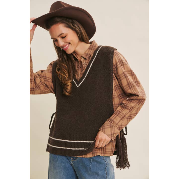 in february - Wholesale Outerwear Poncho - Women's - ECO-FRIENDLY EFFORTLESSLY ESSENTIAL SWEATER PONCHO VEST21