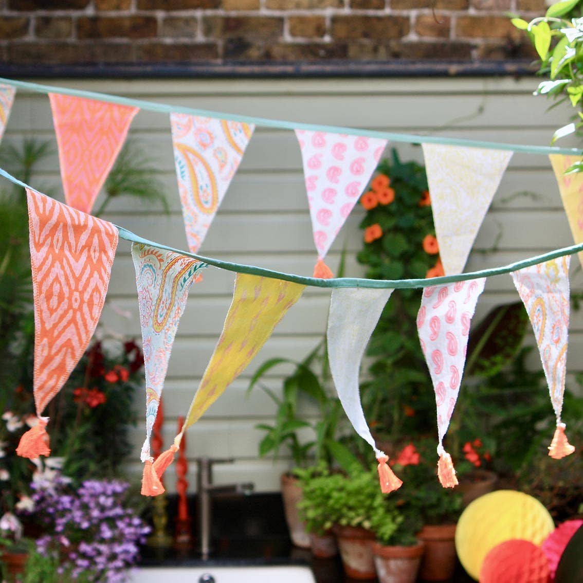 Talking Tables UK - Wholesale Bunting/garland - Boho Paisley Cotton Fabric Bunting, 3m2