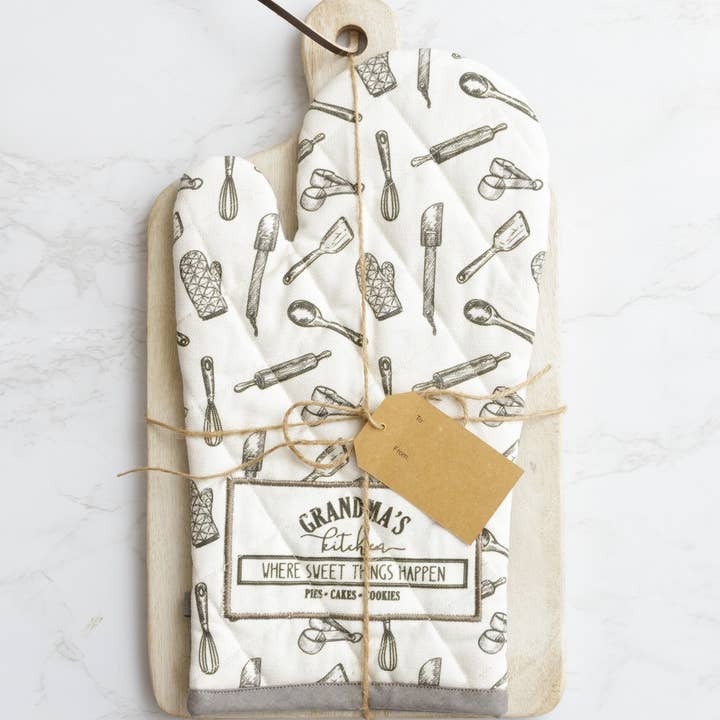Audrey's Home & Gift - Wholesale Cutting Board - Cutting Board And Oven Mitt Gift Set - Grandma's Kitchen