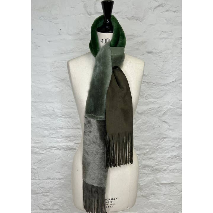 Owen Barry Ltd – wholesale Halsduk - Dam – Halsduk med flera fransar i fårskinn | Rosie Scarf5