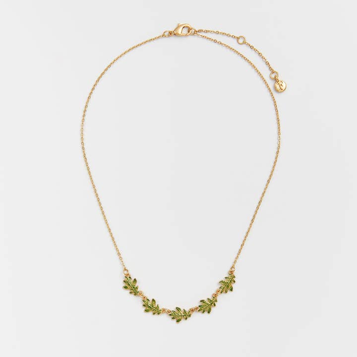 Fable England – wholesale Pendant/charm necklace – Oak Leaf Gold Choker Necklace3