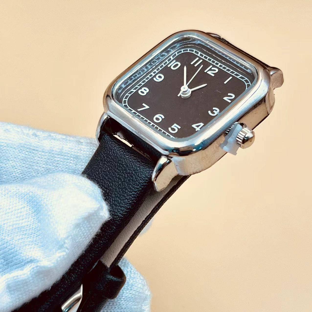 WoodWristCo – wholesale Armbandsur - Dam – Läderrem för kvinnor enkel urtavla Liten fyrkantig klocka2