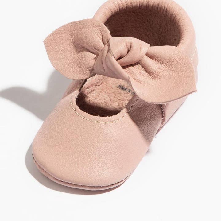 Freshly Picked - Vente Chaussures de berceau – bébé - Chaussure Bébé Nœud Papillon Blush1