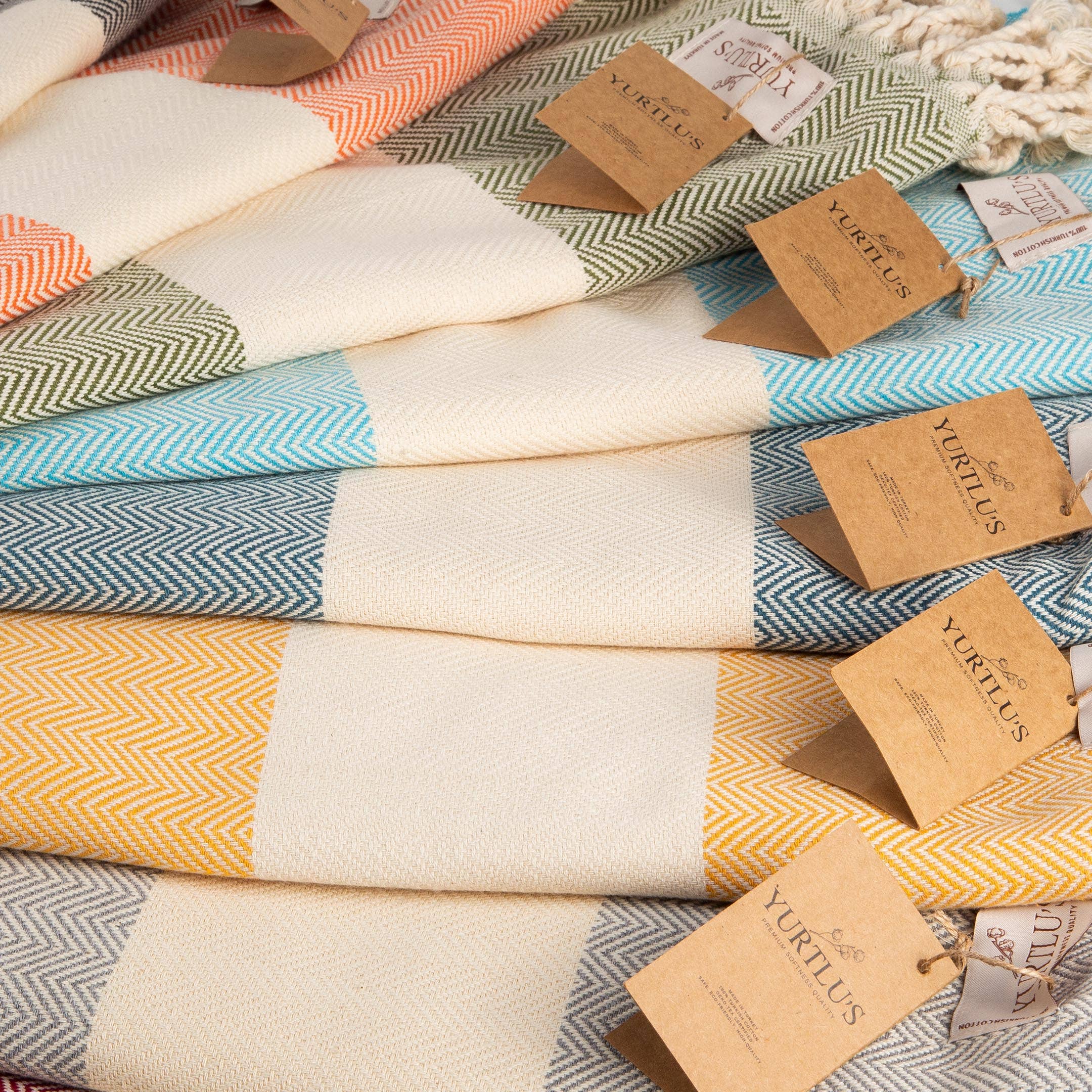 Olijfgroen YURTLU'S TURKISH COTTON Golden Sands Series strandlaken - Olijfgroen | 71 x 37 in 100% katoen voor groothandel op Faire10