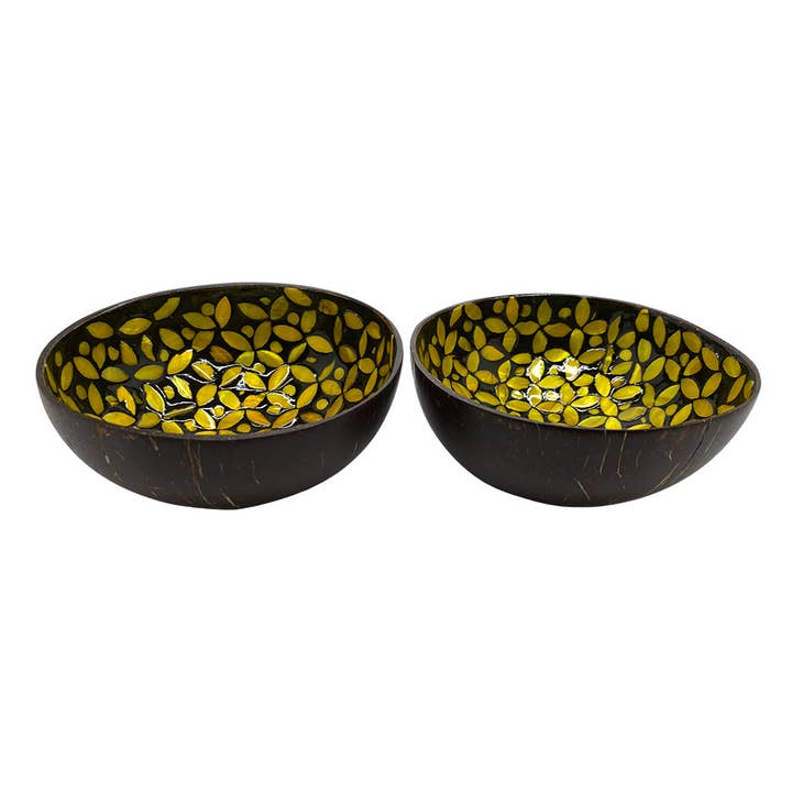 VIE - Wholesale Decorative Plate/Dish/Bowl - Hand-Painted Coconut Bowls, Lacquered, Set of 266
