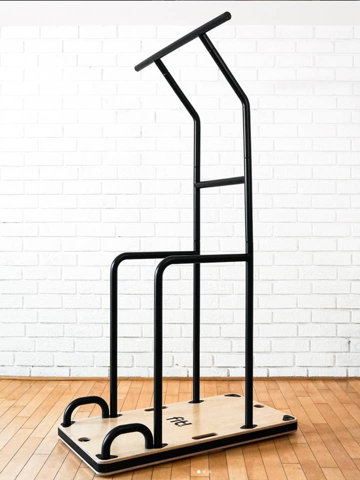 Macrofit Home Gym for wholesale by Macrofit Inc.