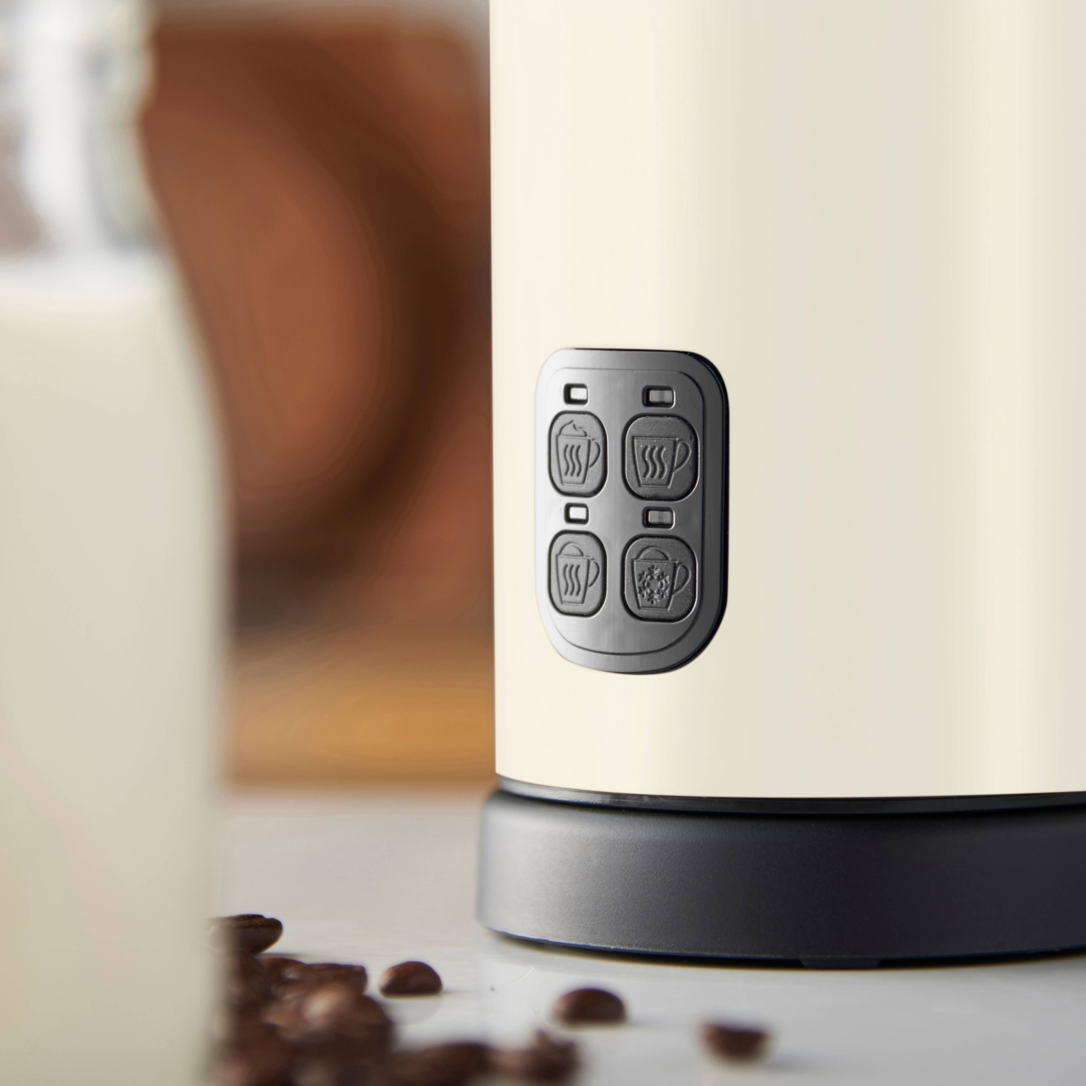 Misterchef - Wholesale Kitchen Appliance - MisterChef Milk Frother Cream1