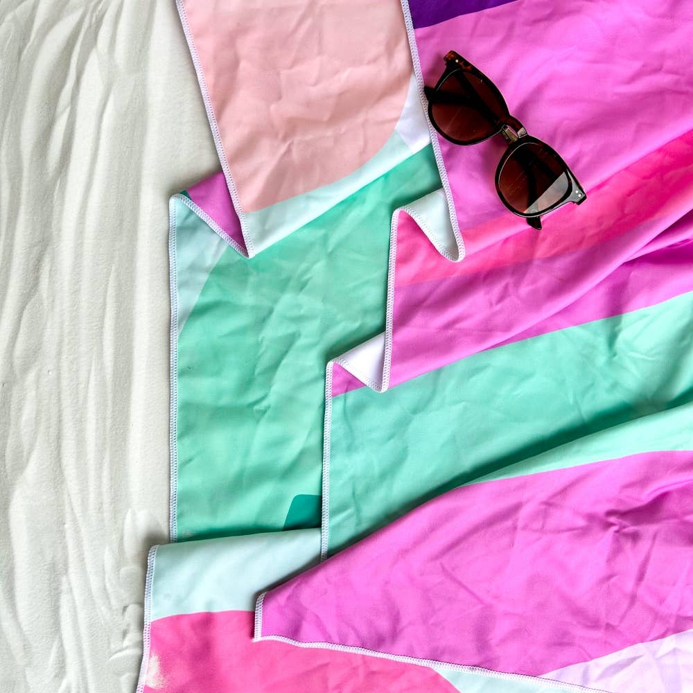 Buzzee - Wholesale Beach Towel - Sand Resistant Beach Towels - Double Sided Beach Towels17