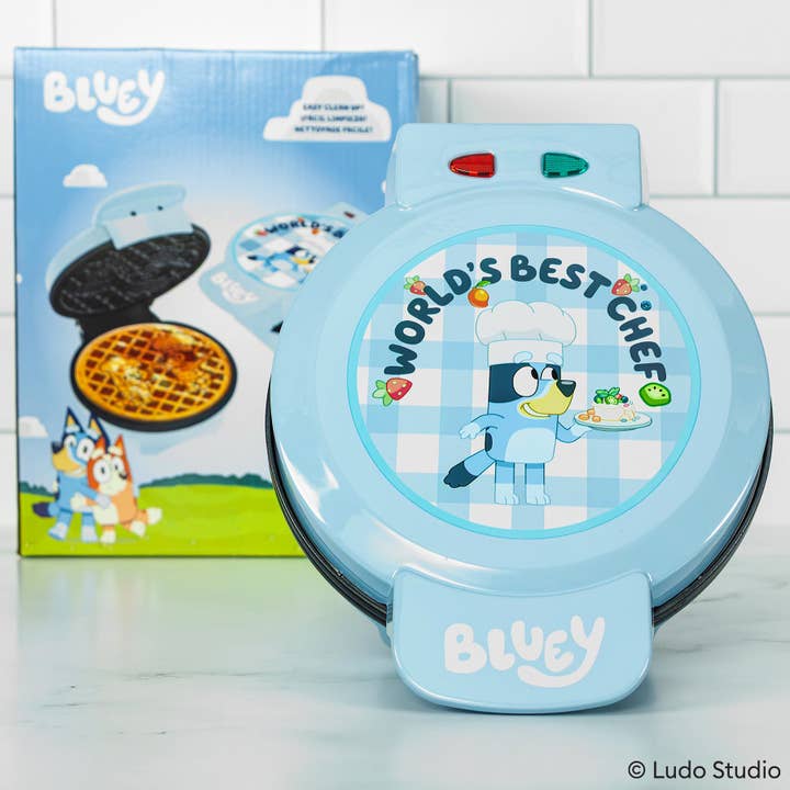 Uncanny Brands - Wholesale Kitchen Appliance - Uncanny Brands Bluey Waffle Maker4