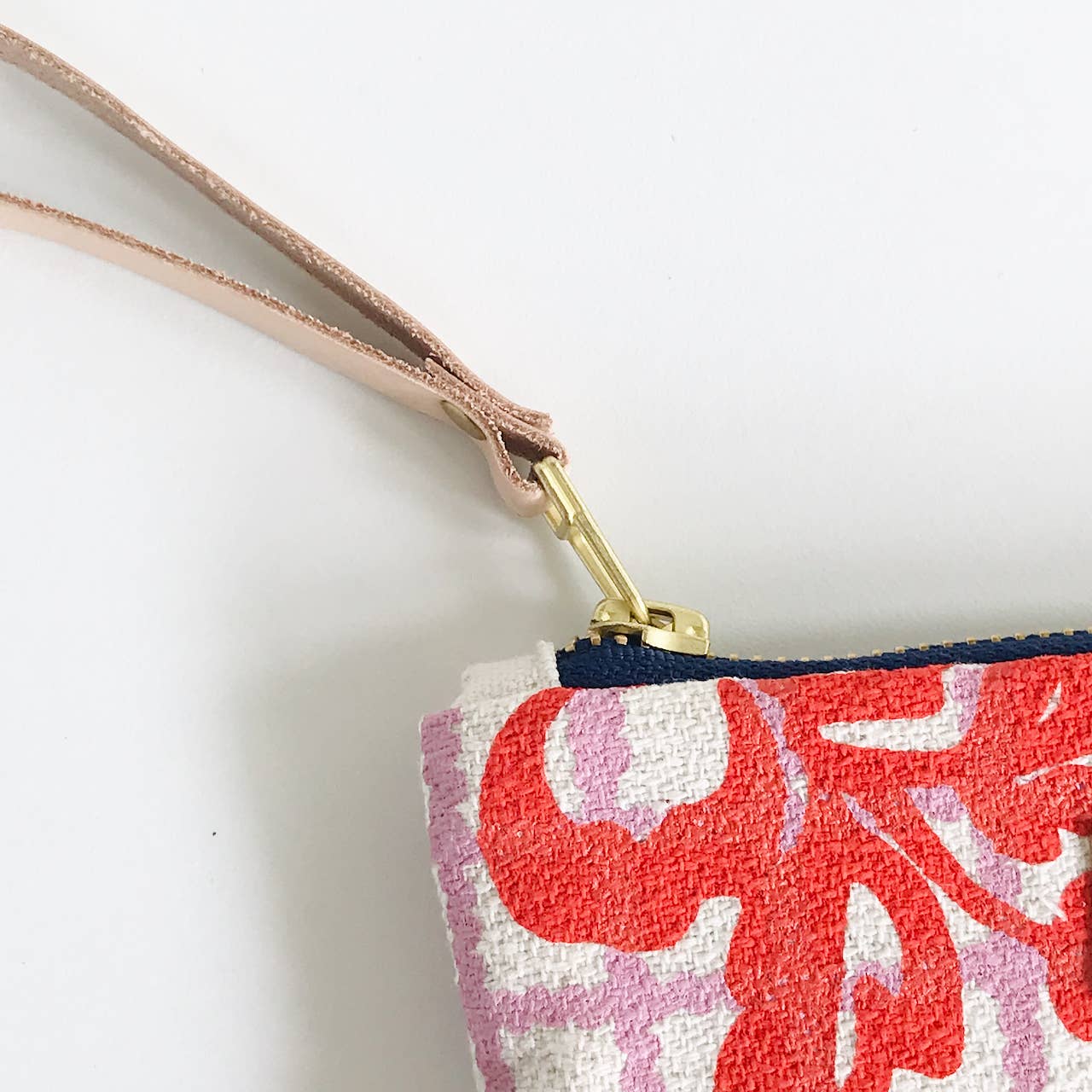 MARINEBLAUWE RITSSLUITING ANTHRO ORANJE+LILA BETTY POLSBANDJE voor groothandel op Faire1