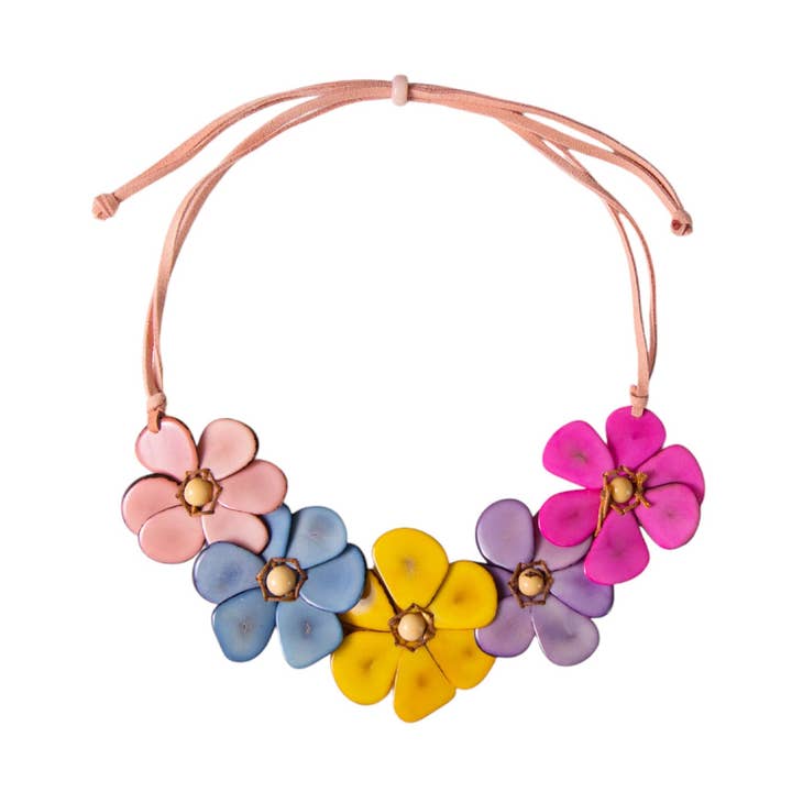 Rosalia halsband justerbart med handgjorda tagua-blommor för wholesale av Organic Tagua Jewelry
