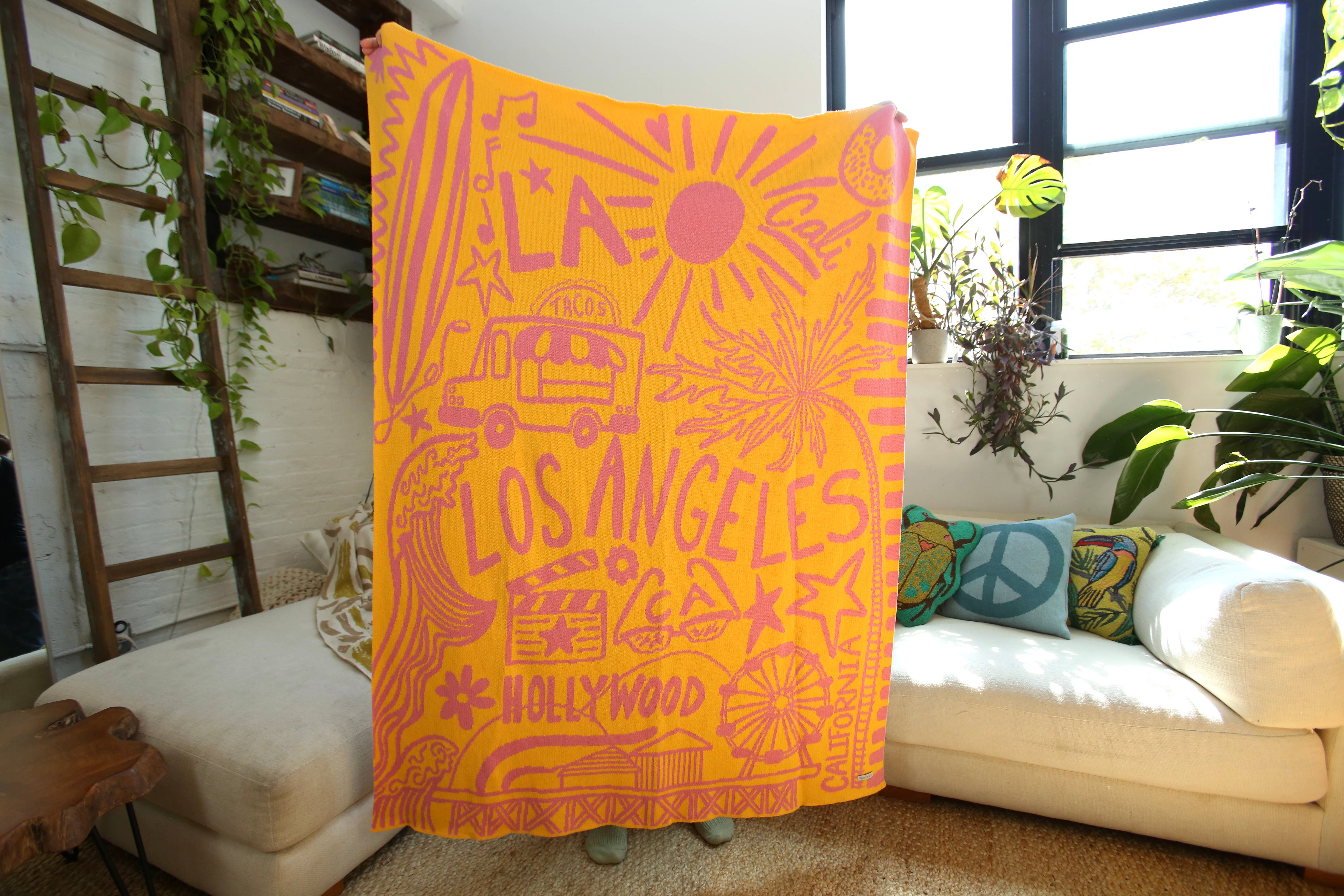 Calhoun & Co. – wholesale Throw blanket – Los Angeles Knit Blanket1